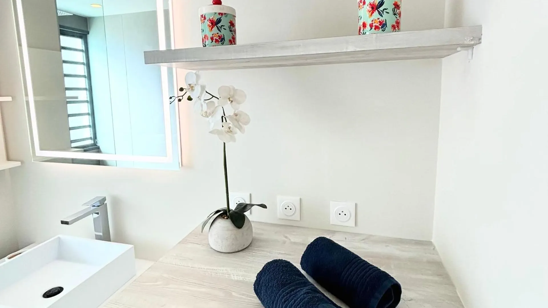 Lux Mare Sea View Villa Punaauia  Holiday home